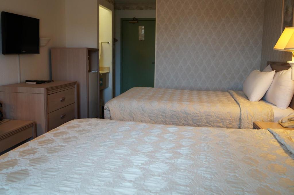 Pacific Inn サンタクルーズ 部屋 写真